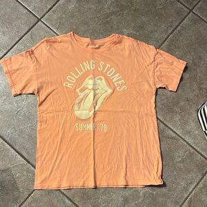 American Eagle- The Rolling Stones shirt
